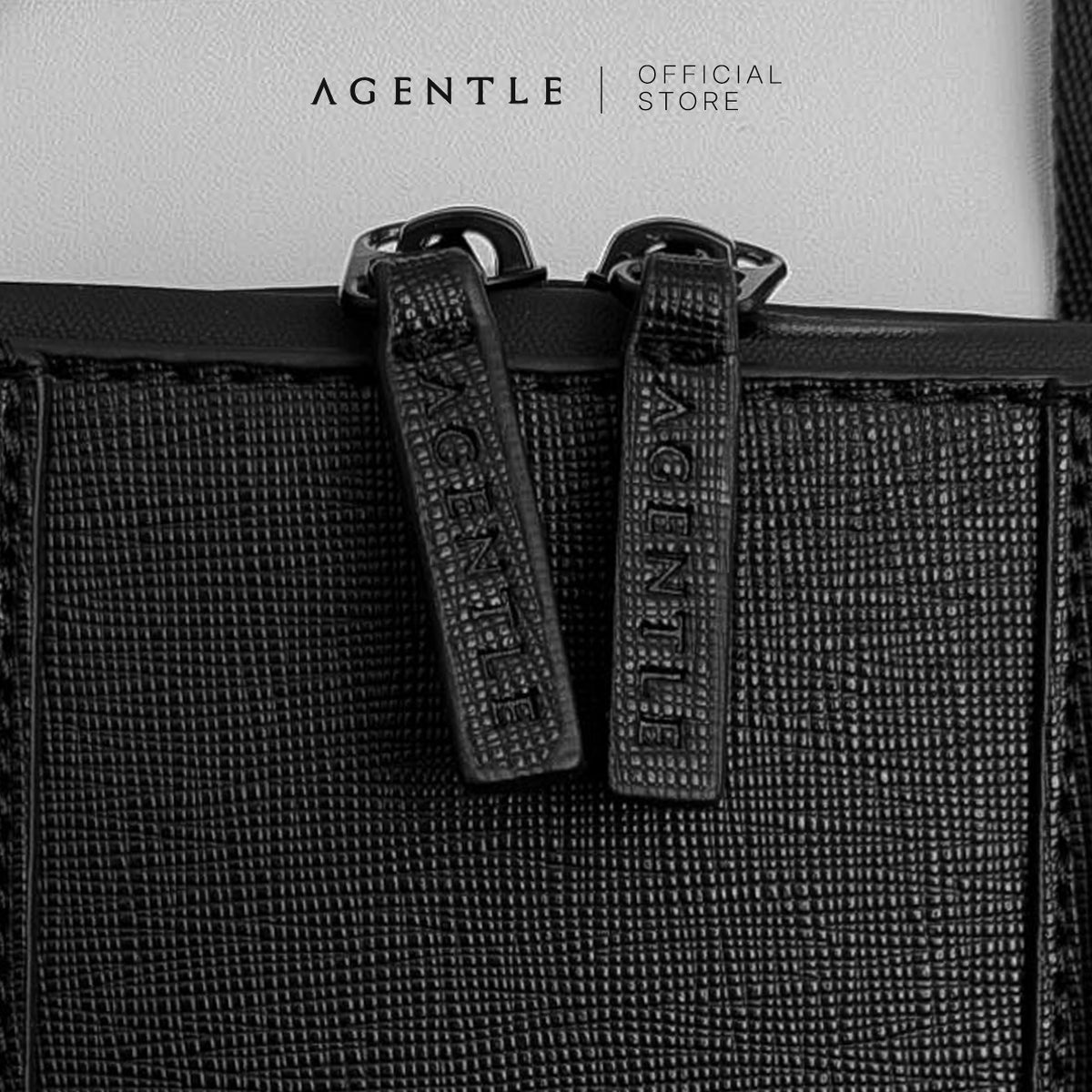 AGENTLE • HALF MCR Pouch 8" – กระเป๋าสะพายข้างใบเล็ก น้ำหนักเบา